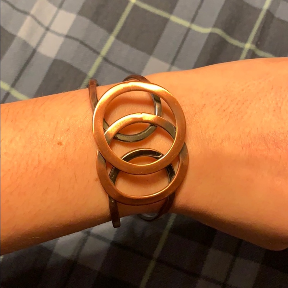 Interlocking Circles Cuff